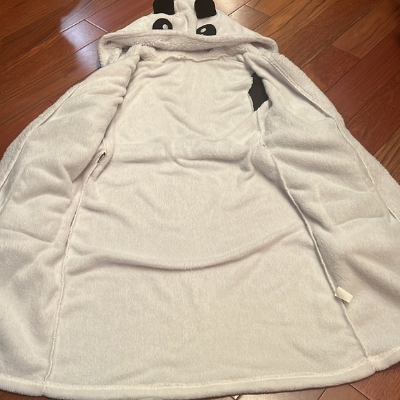 Women’s Panda Robe 🐼 - Picture 9 of 16